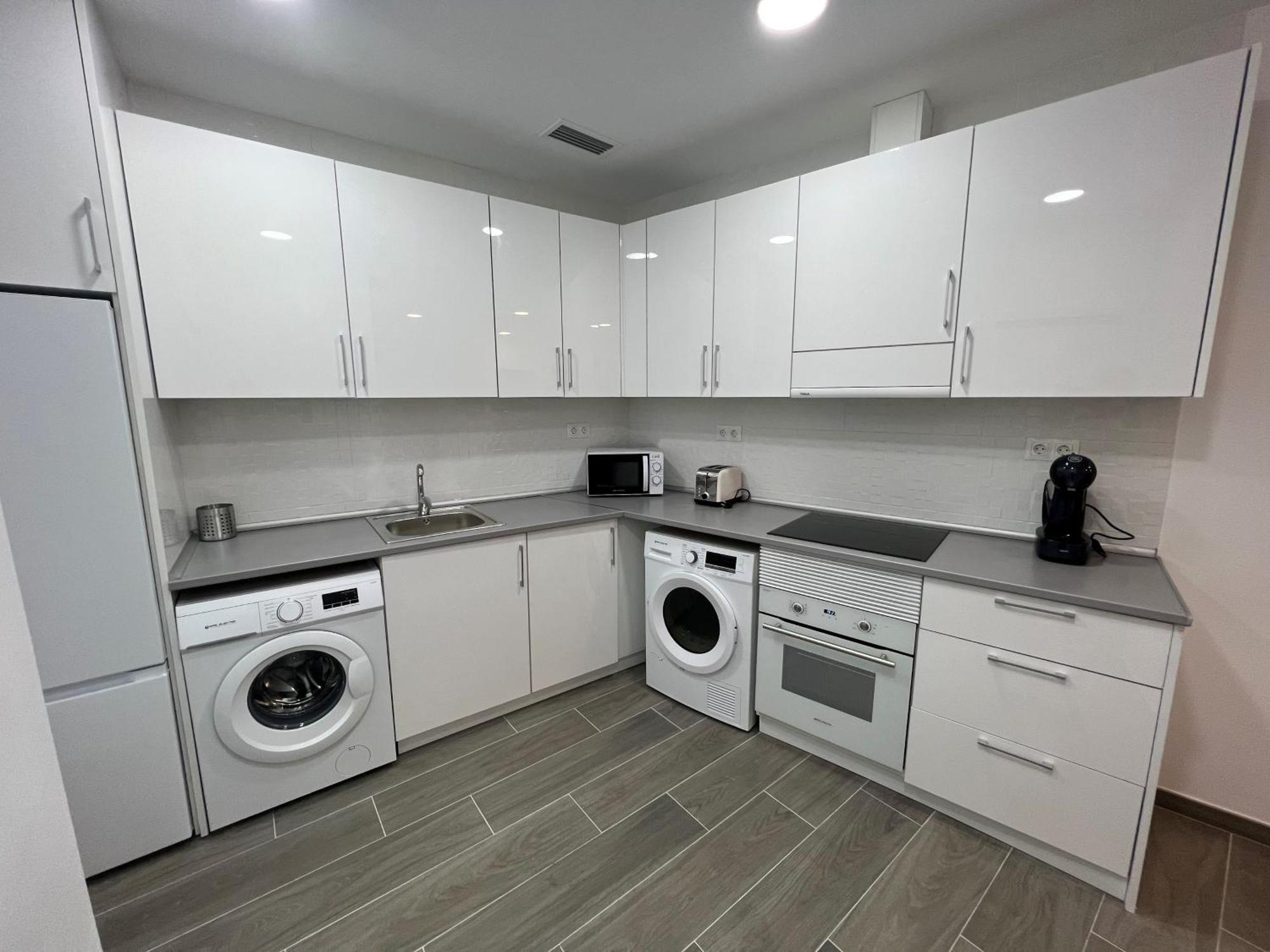 Apartamentos Montalvo Metropolis B Torremolinos Eksteriør billede